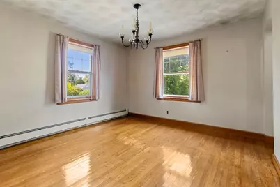 40 Valentine Rd, Arlington, MA 02476 - Photo 14