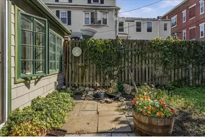 16 Common Street, Boston, MA 02129 - Photo 6