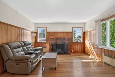 539 Summer Pl, Blackstone, MA 01504 - Photo 4
