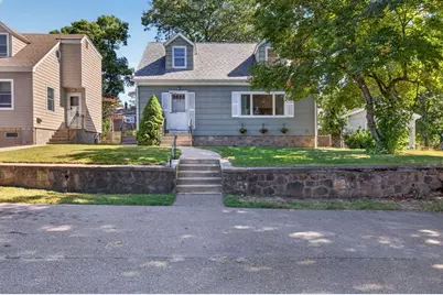 539 Summer Pl, Blackstone, MA 01504 - Photo 2