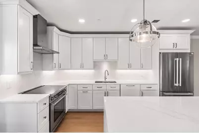 16 Franklin Street #1302, Salem, MA 01970 - Photo 2