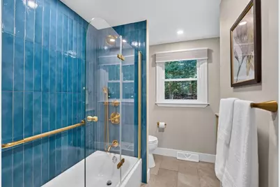 2 Blossom Dr, Billerica, MA 01821 - Photo 14