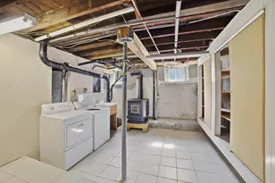 550 Sunderland Rd, Worcester, MA 01604 - Photo 22