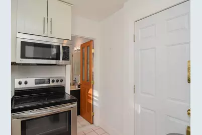 96 Saint Paul #3, Brookline, MA 02446 - Photo 12