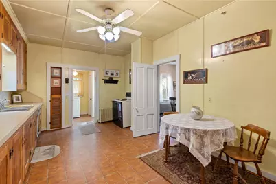 51 Underwood Ln, Middletown, RI 02842 - Photo 8