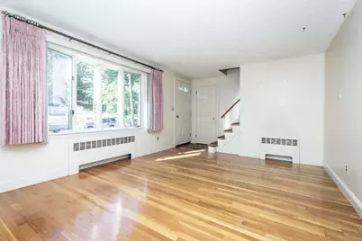 6 Albert St, Waltham, MA 02453 - Photo 4
