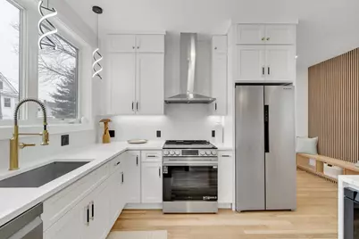21 Keith St #2, Watertown, MA 02472 - Photo 4