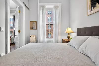 144 Commonwealth Ave #4, Boston, MA 02116 - Photo 18