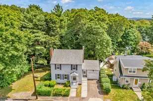 17 Windsor St, Methuen, MA 01844 - Photo 2