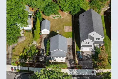 222 Sprague St, Dedham, MA 02026 - Photo 8