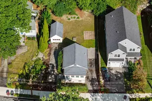 222 Sprague St, Dedham, MA 02026 - Photo 8