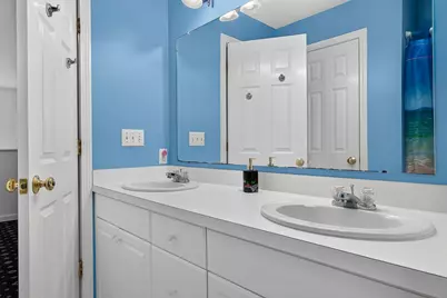 112 Saunders St, Gardner, MA 01440 - Photo 32