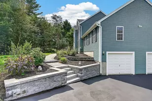 112 Saunders St, Gardner, MA 01440 - Photo 4