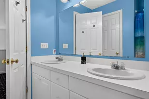 112 Saunders St, Gardner, MA 01440 - Photo 34