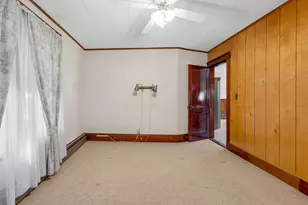 13 Hudson St, Methuen, MA 01844 - Photo 12