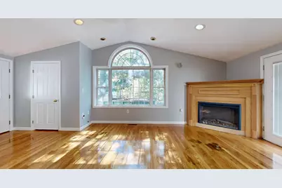 19 Fieldcrest Ter, North Reading, MA 01864 - Photo 16