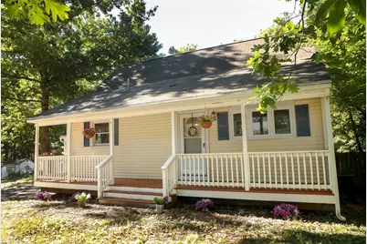 19 Fieldcrest Ter, North Reading, MA 01864 - Photo 2