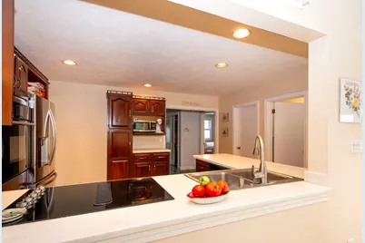 60 Packard Drive, Braintree, MA 02184 - Photo 12