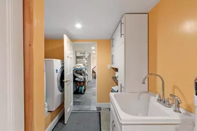 8 Winthrop St, Danvers, MA 01923 - Photo 22