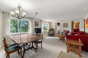 19 Lakeview Dr, Holland, MA 01521 - Photo 8