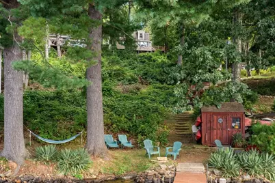 19 Lakeview Dr, Holland, MA 01521 - Photo 2