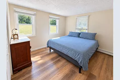 233 Pinecrest Beach Dr, Falmouth, MA 02536 - Photo 12