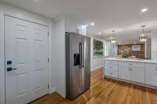 308 Laurel St, Bridgewater, MA 02324 - Photo 10