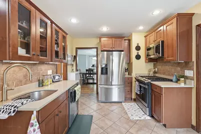 31 Wildrose Ave, Worcester, MA 01602 - Photo 12