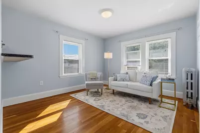 73 Highland St #4, Waltham, MA 02453 - Photo 2