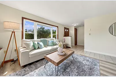 39 Mountain St #39, Woburn, MA 01801 - Photo 4