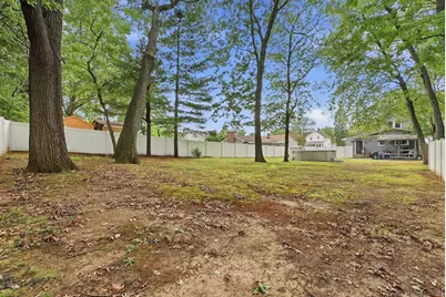 11 Garrity St, Chicopee, MA 01020 - Photo 34