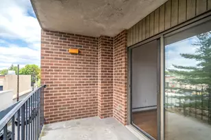 2353 Massachusetts, Cambridge, MA 02140 - Photo 26