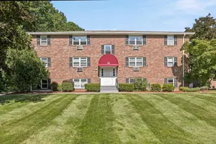 13 Cross St, Chelmsford, MA 01863 - Photo 1