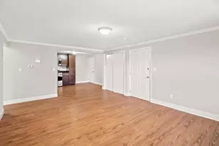 13 Cross St, Chelmsford, MA 01863 - Photo 8