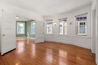 83 Francis St #5, Brookline, MA 02446 - Photo 2
