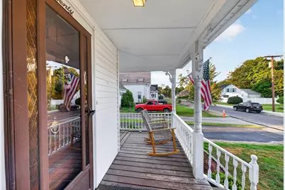 20 Wheelock St, Oxford, MA 01540 - Photo 2