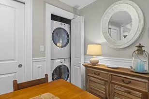 616 E 4th St, Boston, MA 02127 - Photo 6