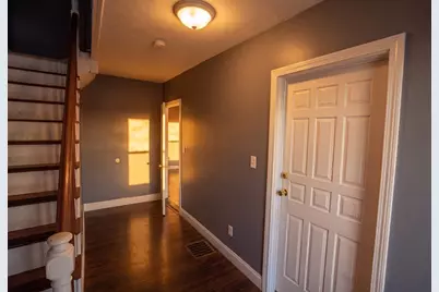 186 Summer St #1, New Bedford, MA 02740 - Photo 2