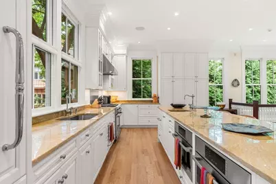 68 Sparks Street, Cambridge, MA 02138 - Photo 18