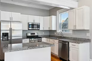 40 Humphreys St, Boston, MA 02125 - Photo 8