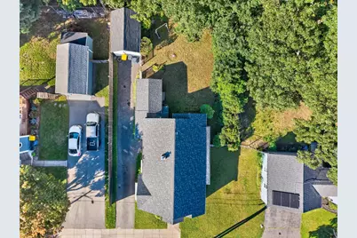 578 Valentine St, Fall River, MA 02720 - Photo 4