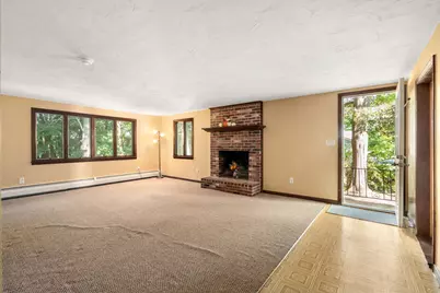 32 Elm Street, Hudson, MA 01749 - Photo 12