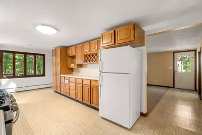 32 Elm Street, Hudson, MA 01749 - Photo 8