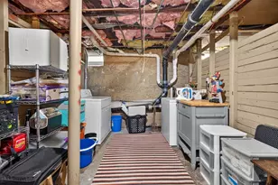 131 Derby St, Salem, MA 01970 - Photo 24