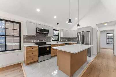 10 Buffalo Ct, Providence, RI 02909 - Photo 12