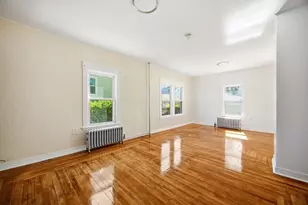 66 Ardmore St, Springfield, MA 01104 - Photo 4