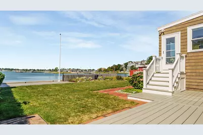 807 Shirley St, Winthrop, MA 02152 - Photo 4