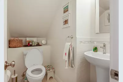 807 Shirley St, Winthrop, MA 02152 - Photo 20