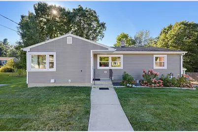 7 Phoenix Road, Auburn, MA 01501 - Photo 2