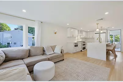 7 Phoenix Road, Auburn, MA 01501 - Photo 10